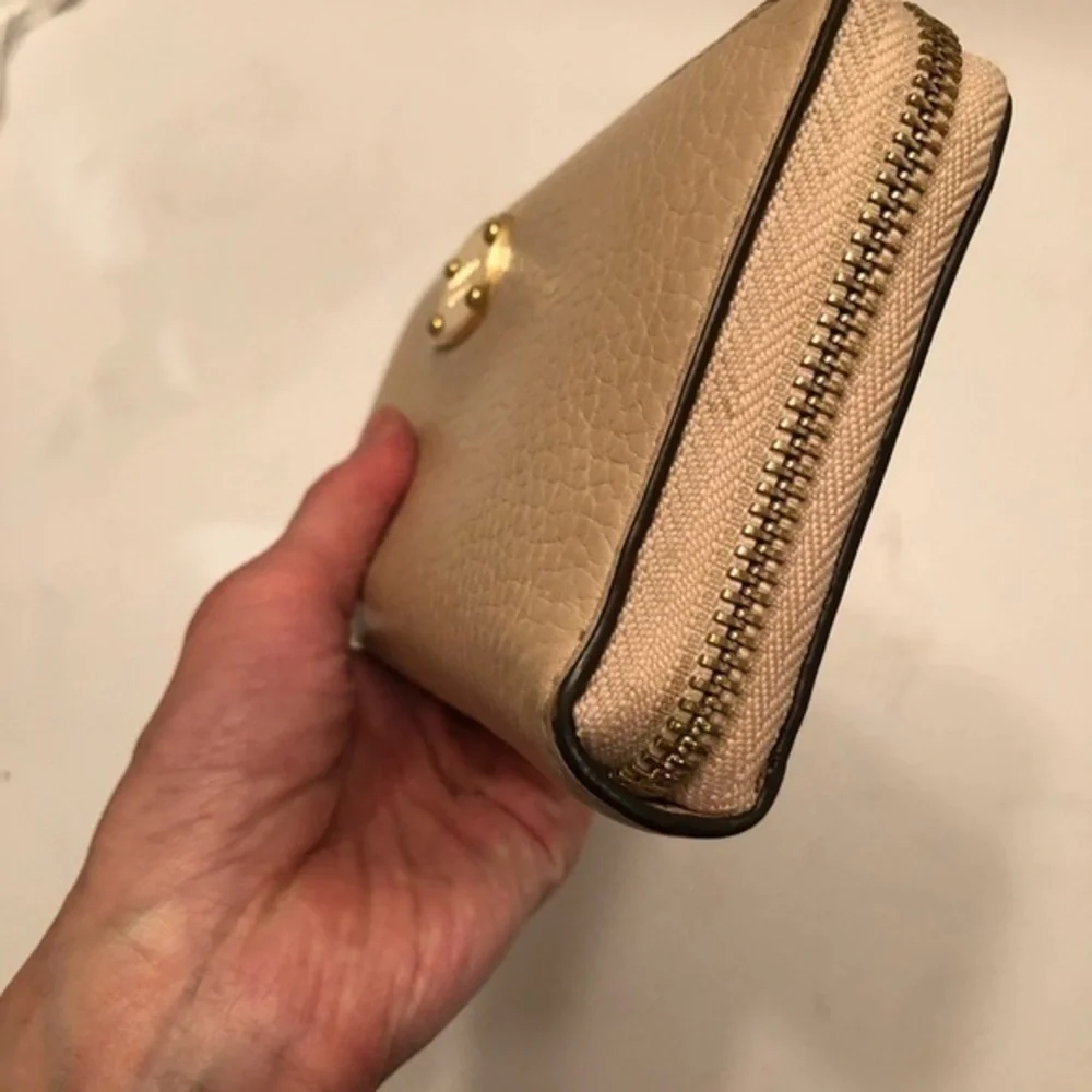 Michael kors leather wallet clutch light pink